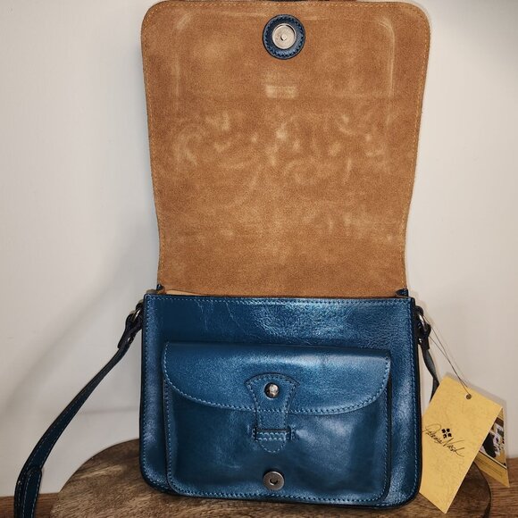 NWT-llina Flap Crossbody Bag in Coral Blue-Patricia Nash - Picture 4 of 16